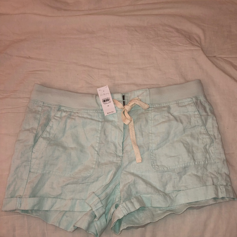 NWT LOFT/lou &grey shorts